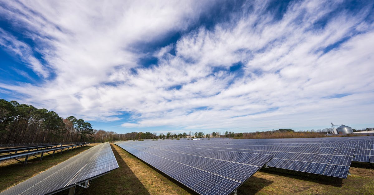 découvrez l'empreinte carbone, un indicateur clé de l'impact environnemental de nos activités. comprenez son importance, apprenez à la calculer et explorez des solutions pour réduire votre impact sur la planète.