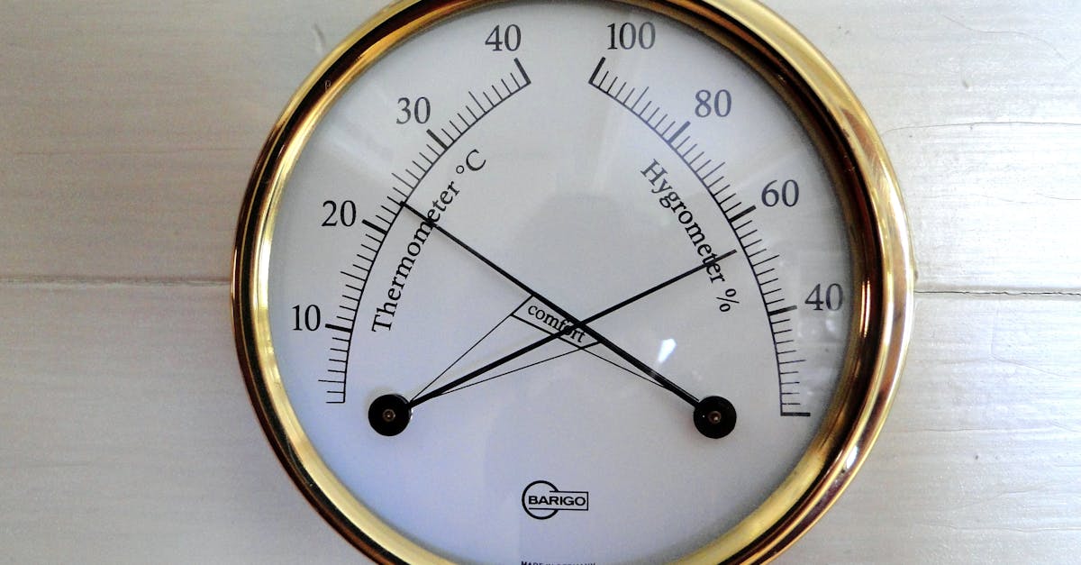 découvrez l'importance du suivi climatique pour comprendre les changements environnementaux. explorez les outils et technologies utilisés pour surveiller le climat, analyser les données et anticiper les impacts des dérèglements climatiques sur notre planète.