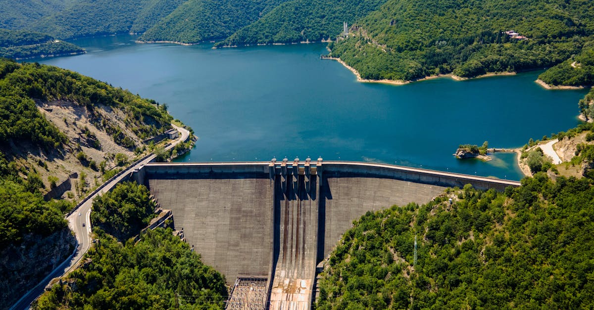 découvrez l'importance des ressources en eau, leur gestion durable et les défis auxquels elles font face dans un monde en constante évolution. apprenez comment préserver cette précieuse ressource pour les générations futures.