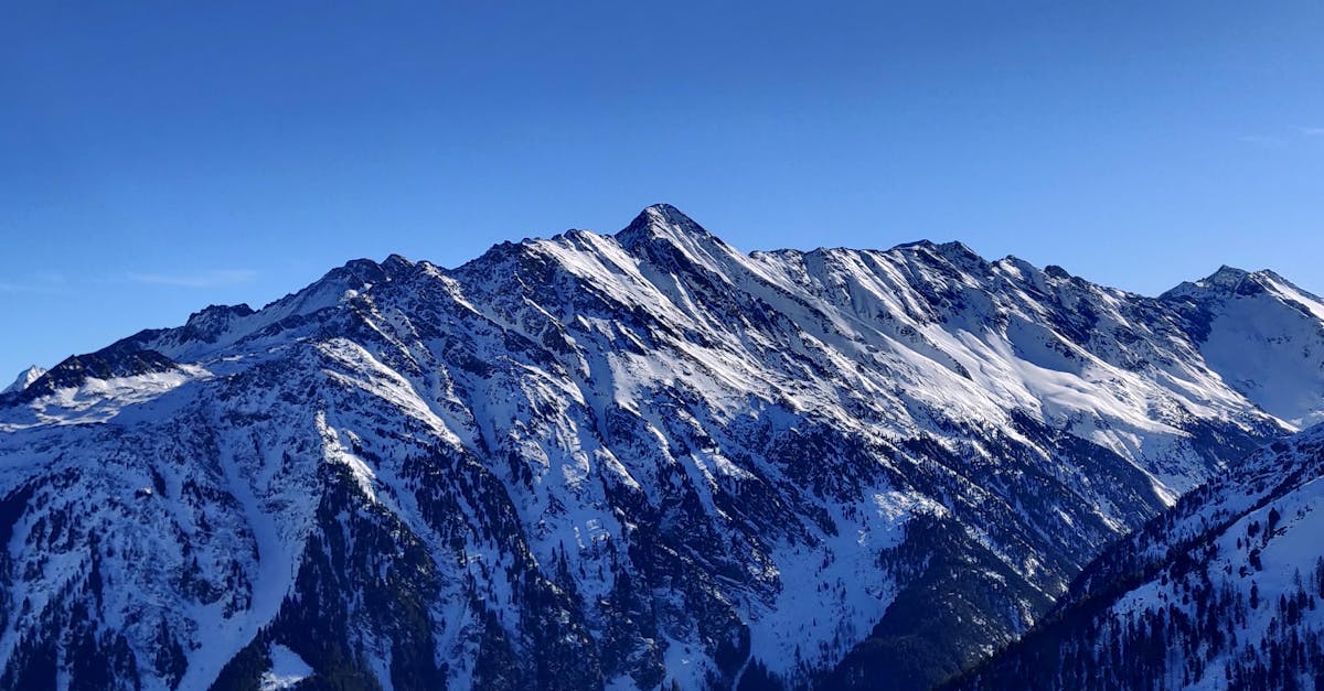 découvrez l'importance des accords climatiques dans la lutte contre le changement climatique. explorez les engagements internationaux, les stratégies de réduction des émissions et les impacts sur l'environnement et la société.