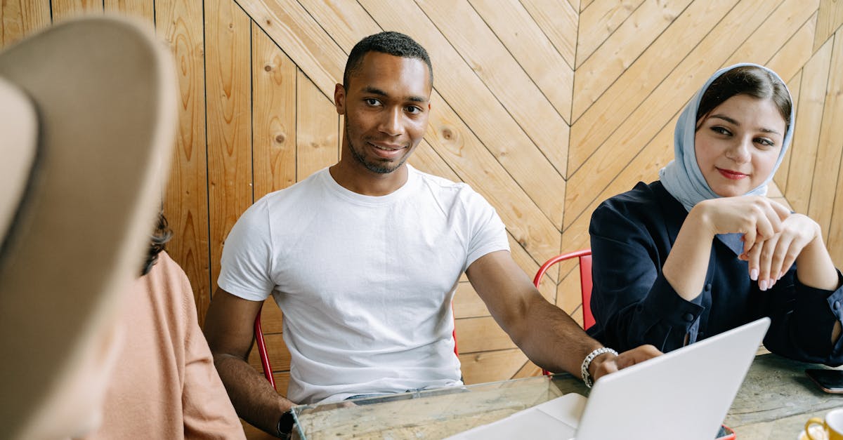 découvrez des projets communautaires inspirants qui rassemblent les citoyens autour d'initiatives locales. participez à l'amélioration de votre quartier en rejoignant des activités collaboratives et en contribuant à un impact positif sur votre communauté.