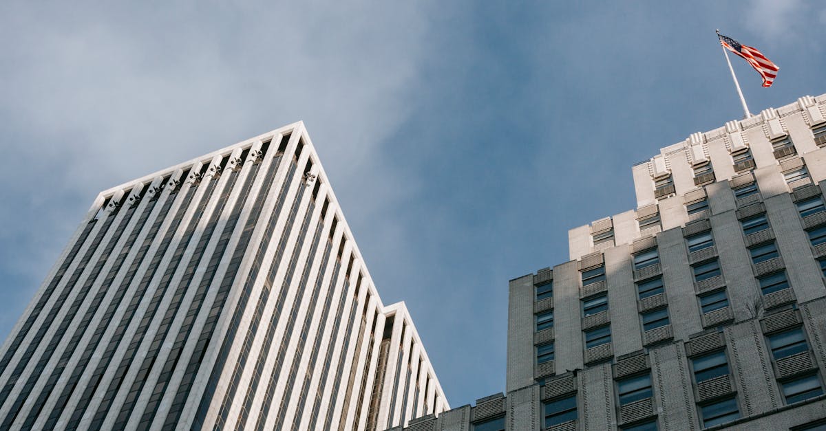 découvrez l'importance des investissements publics dans le développement économique et social. analysez les stratégies et les impacts de ces investissements sur les infrastructures, les services publics et le bien-être des citoyens.