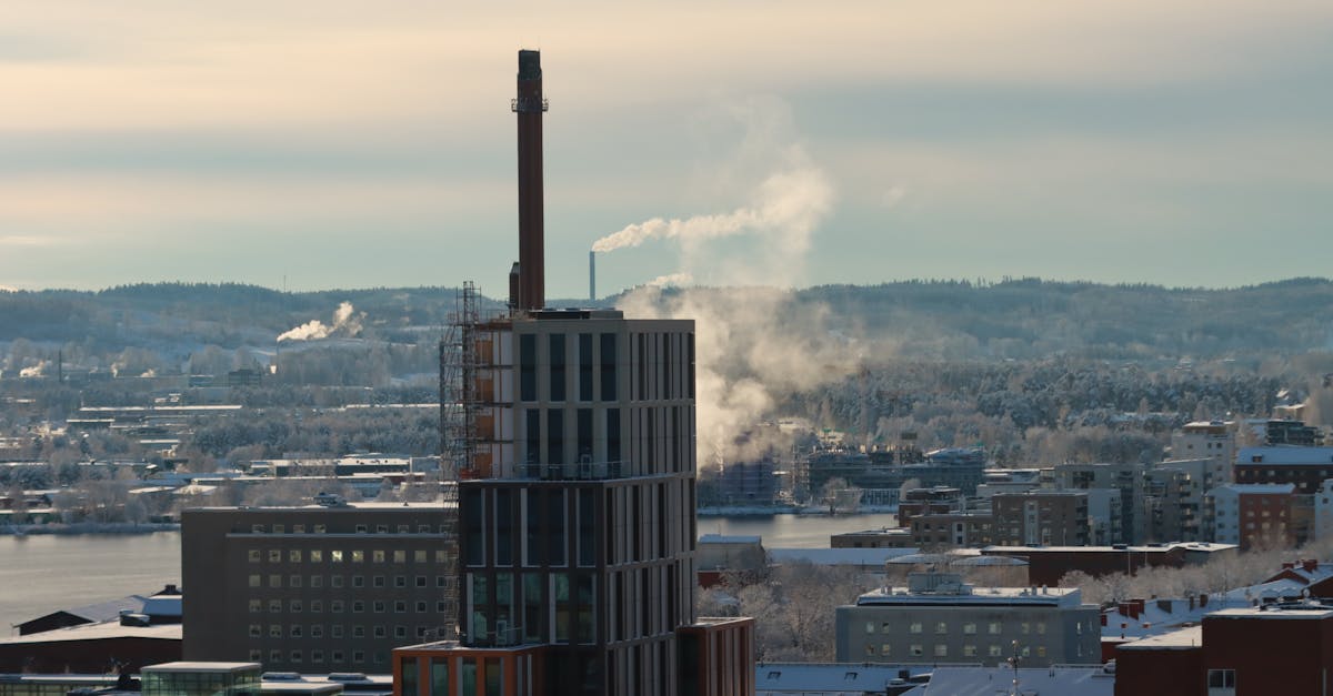 découvrez notre plan territorial sur l'énergie climatique, une initiative visant à promouvoir des solutions durables pour réduire l'empreinte carbone, optimiser l'utilisation des ressources locales et favoriser une transition énergétique respectueuse de l'environnement.